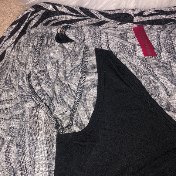 Heart Soul Shirt SZ XS Zebra Print Tank Plus Cover All In One 3/4 Length Sleeves - Picture 6 of 6